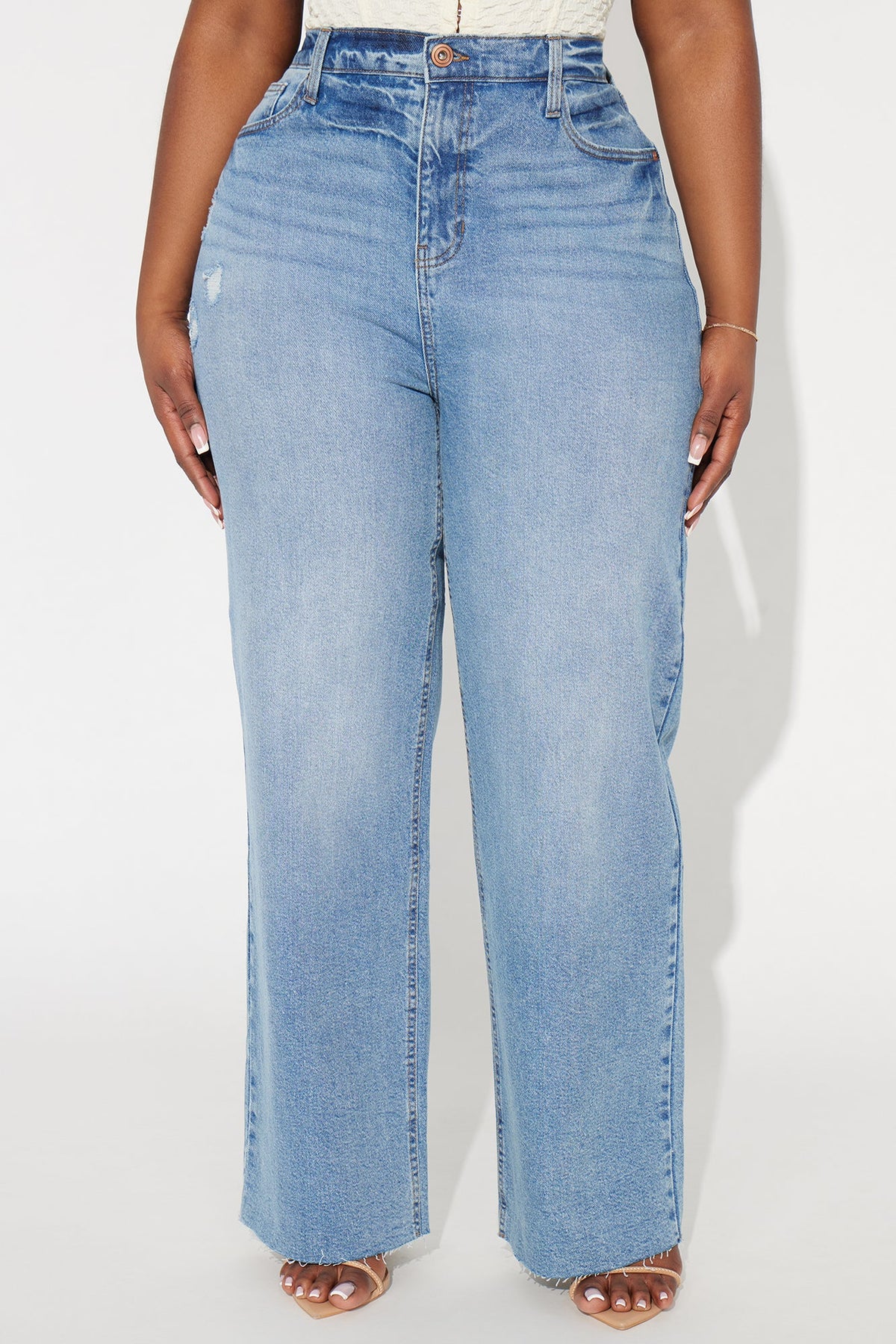 Nova 90's Baby Basic Stretch Wide Leg Jean - Medium Wash.