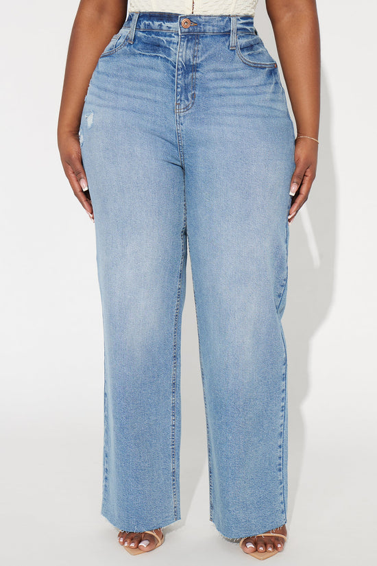 Nova 90's Baby Basic Stretch Wide Leg Jean - Medium Wash.