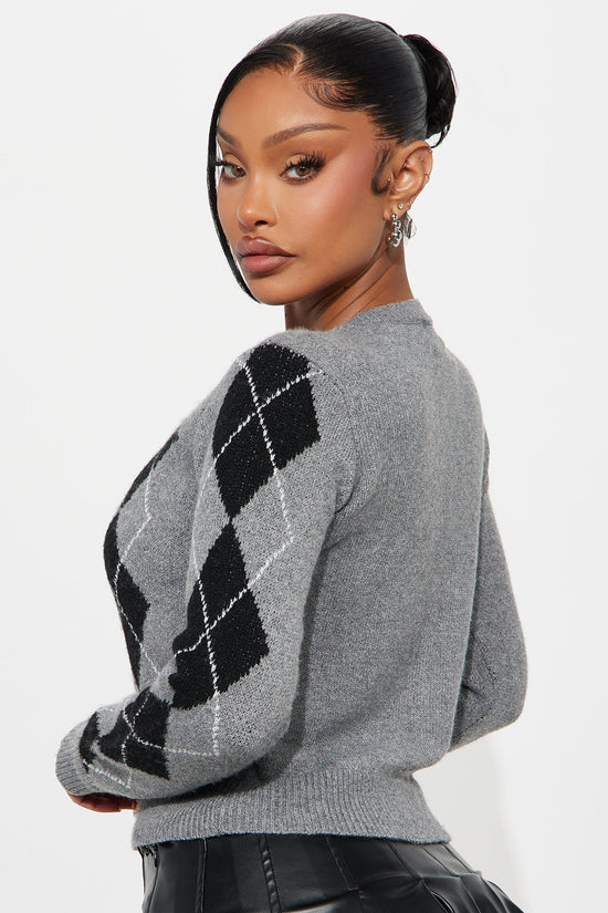 She Reads Argyle Sweater - Grey/combo.