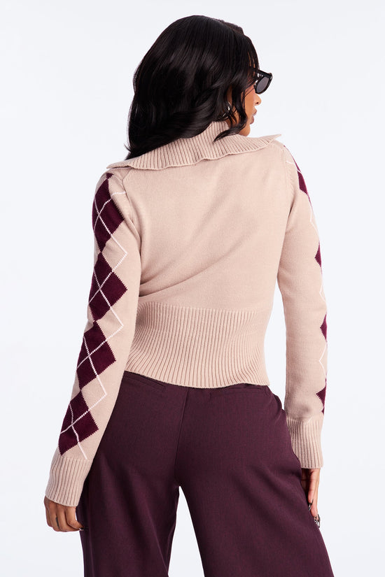 Status Update Front Zip Argyle Cardigan - Oatmeal/combo.