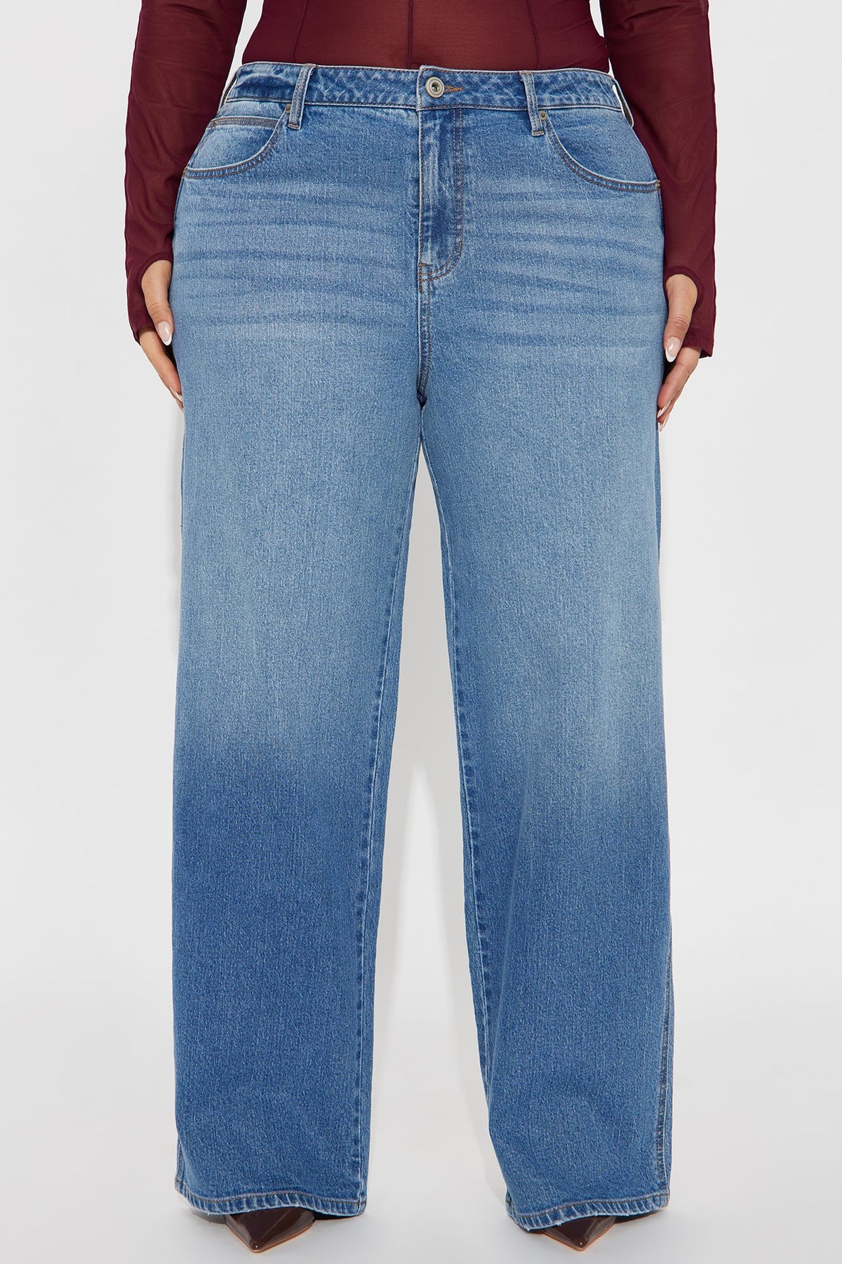 Never Changing Wide Leg Jeans - Medium Wash.
