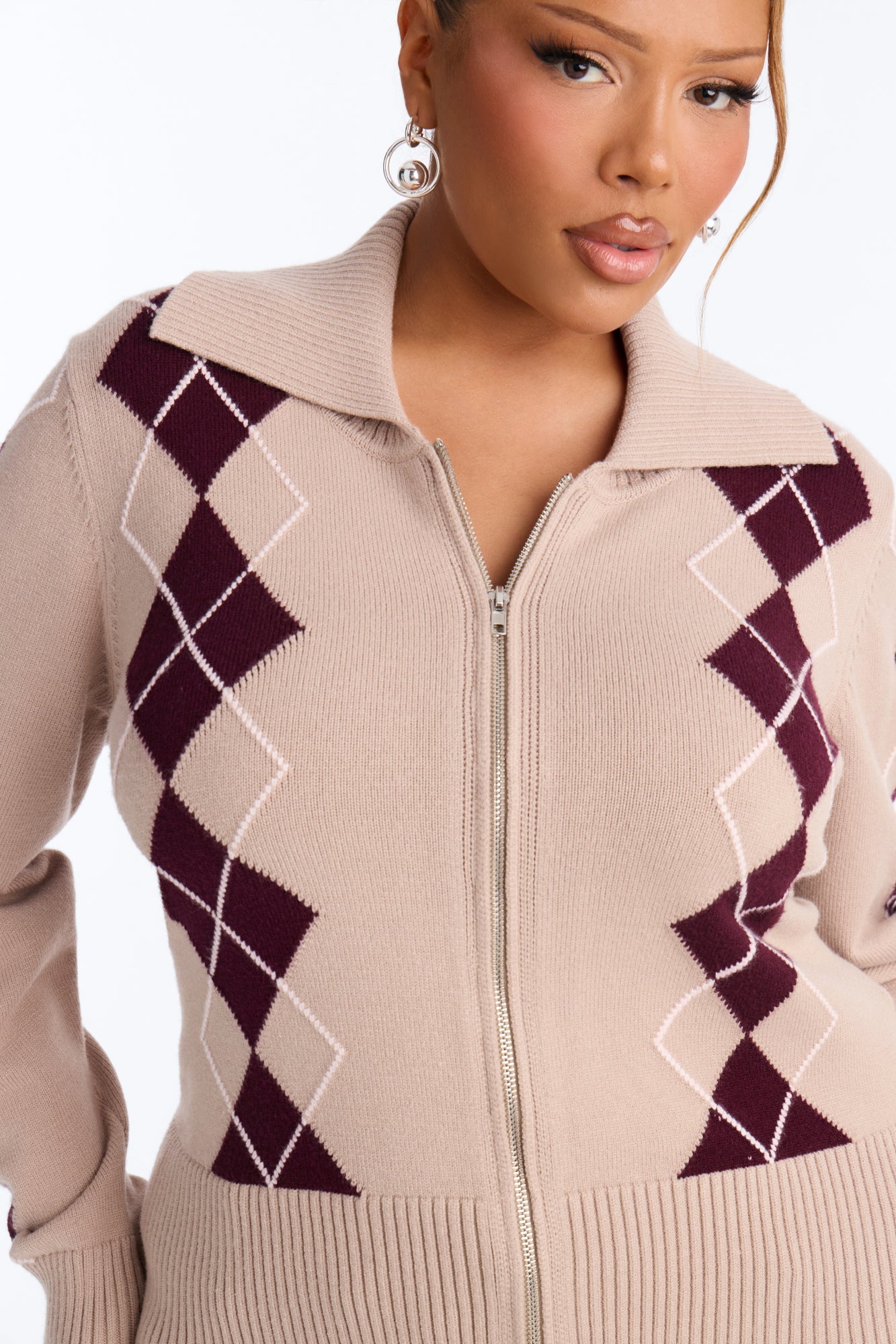 Status Update Front Zip Argyle Cardigan - Oatmeal/combo.